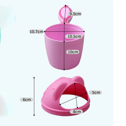 Gobelet de rinçage pour shampoing bébé avec bec de douche souple